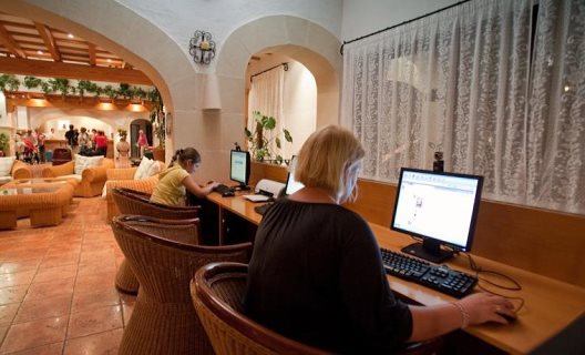 Aparthotel Royal Son Bou Family Club