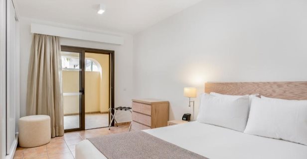Aparthotel Royal Sunset Beach Club