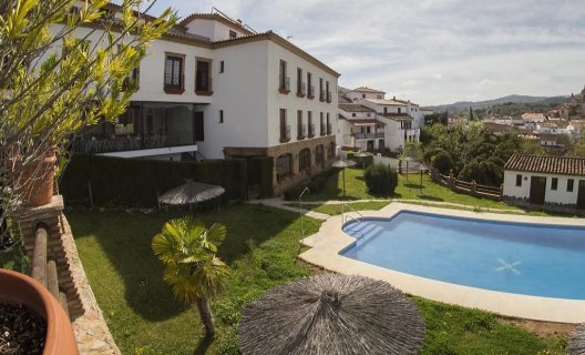 Aparthotel Rural Galaroza