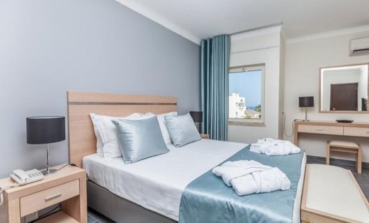 Aparthotel Santa Eulalia & Spa