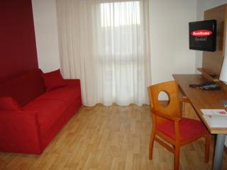Aparthotel Sejours & Affaires Angers Atrium