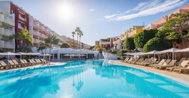 Aparthotel Servatur Isora Suites