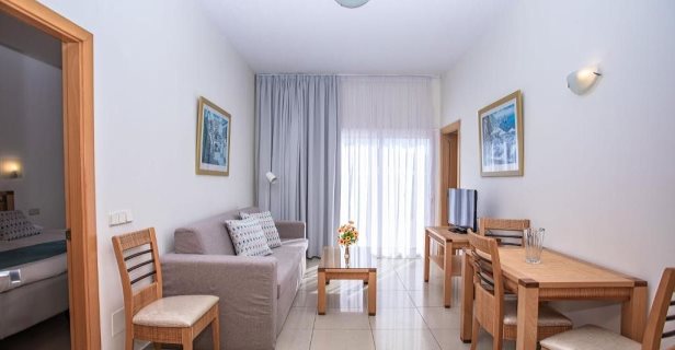 Aparthotel Servatur Terrazamar Sunsuite