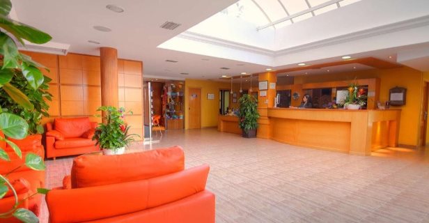 Aparthotel Servigroup Romana