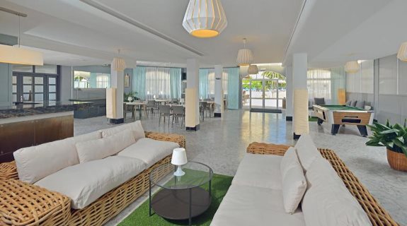Aparthotel Sol Lunamar