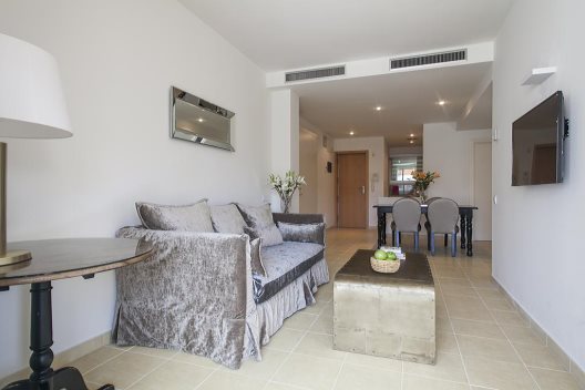 Aparthotel Splendom Suites Pau Claris