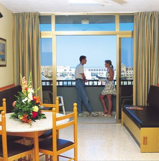 Aparthotel St. George Park And La Vallette Resort