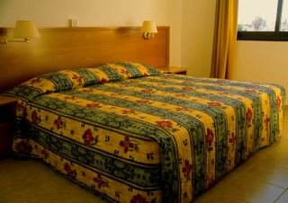 Aparthotel Stephanos