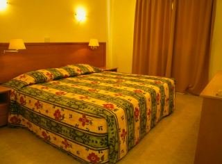 Aparthotel Stephanos
