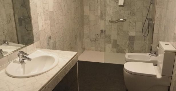 Aparthotel Suites Mendebaldea