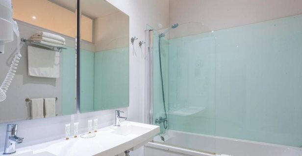 Aparthotel Suites Sevilla Plaza