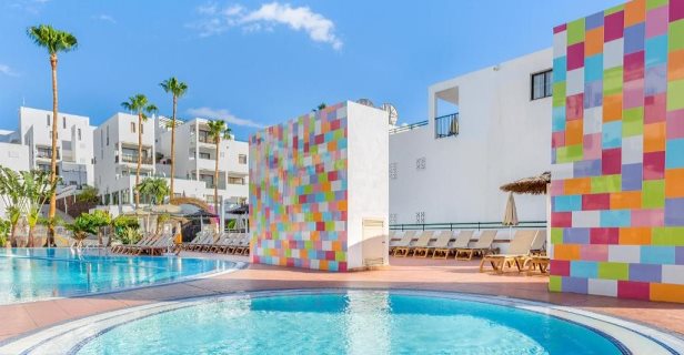 Aparthotel Sunset Bay Club