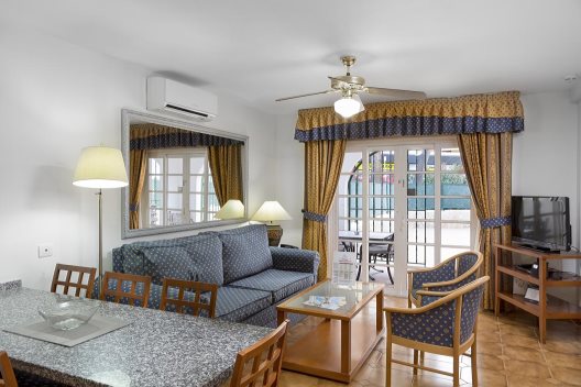 Aparthotel Sunset Harbour Club