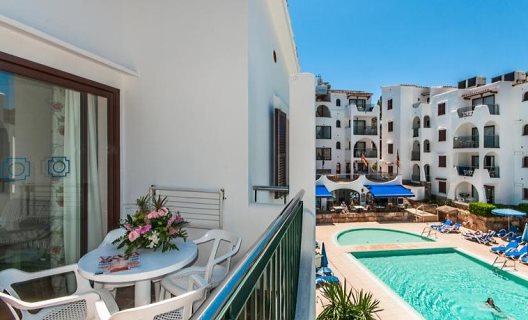 Aparthotel Surfing Playa