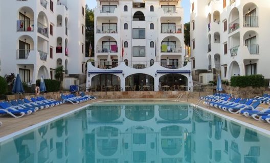 Aparthotel Surfing Playa