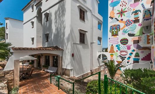 Aparthotel Surfing Playa