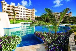 Aparthotel The Crane Resort & Residences