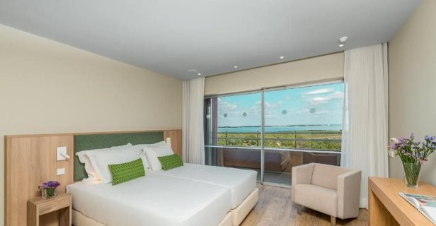 Aparthotel The Editory By The Sea Troia