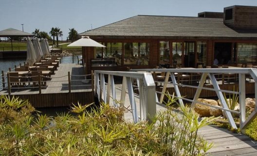 Aparthotel The Lake Resort