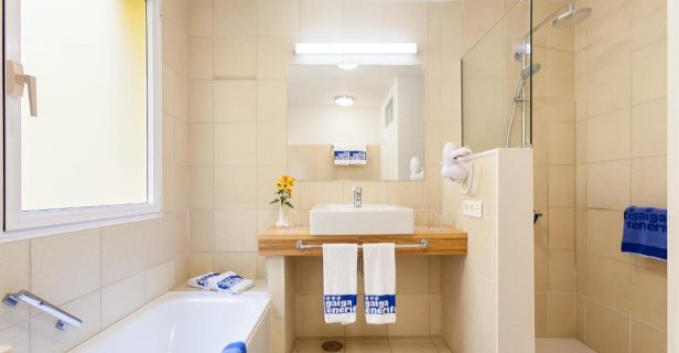 Aparthotel Tigaiga Suites
