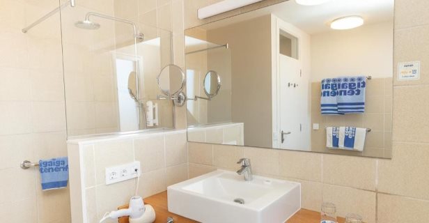 Aparthotel Tigaiga Suites