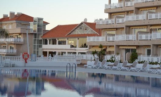 Aparthotel Tropical Park