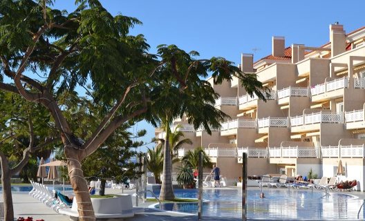 Aparthotel Tropical Park