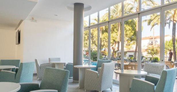 Aparthotel Tropicana
