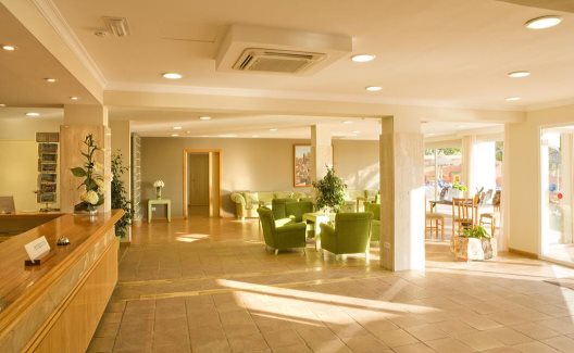 Aparthotel Universal Don Camilo