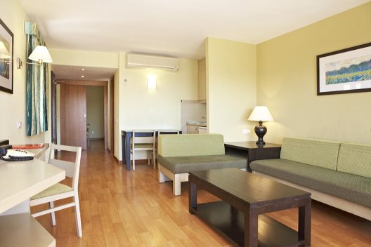 Aparthotel Universal Don Camilo