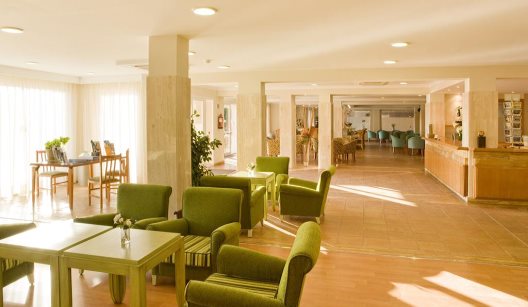 Aparthotel Universal Don Camilo