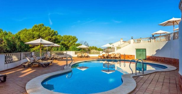 Aparthotel Valentín Son Bou
