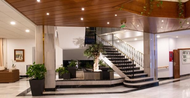 Aparthotel Valentín Son Bou