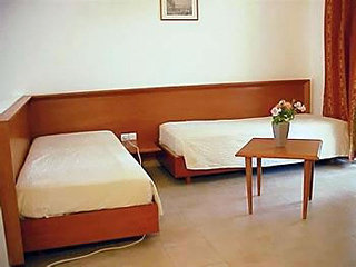 Aparthotel Valsamis