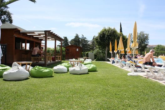 Aparthotel Vila Petra