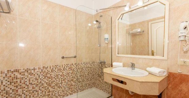 Aparthotel Villa Adeje Beach