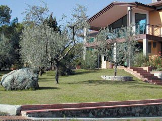 Aparthotel Villa Cesi