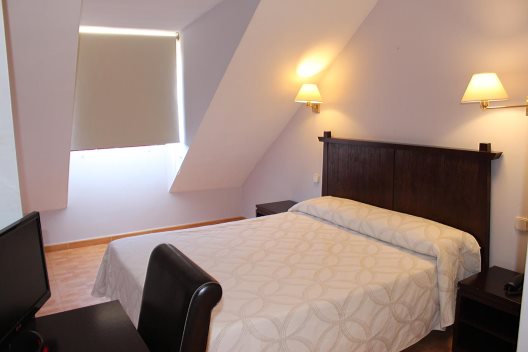Aparthotel Villa De Parla