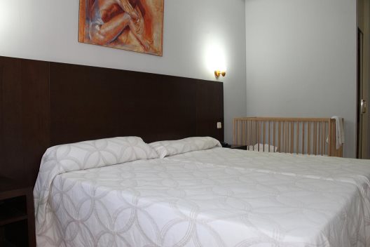 Aparthotel Villa De Parla