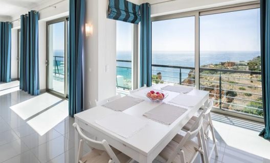 Aparthotel Villa Doris Suites