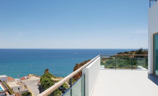 Aparthotel Villa Doris Suites
