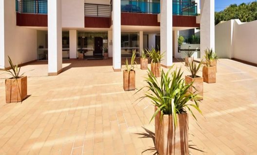 Aparthotel Villa Doris Suites