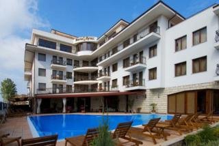 Aparthotel Villa María Revas