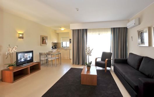 Aparthotel Vitors Village