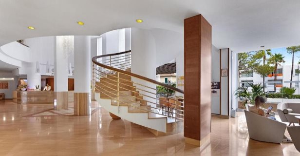Aparthotel Viva Eden Lago