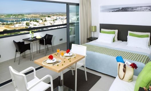 Aparthotel Wyndham Residences Alvor Beach