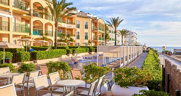 Aparthotel Zafiro Cala Mesquida