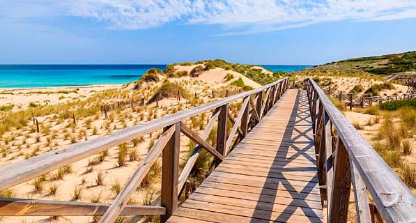 Aparthotel Zafiro Cala Mesquida