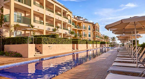 Aparthotel Zafiro Cala Mesquida