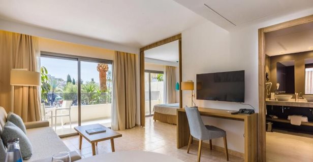 Aparthotel Zafiro Palmanova